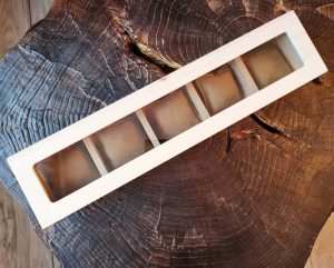 Шкатулка для часов из массива дерева